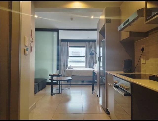 1 BEDROOM APARTMENT FOR SALE IN SANDOWN